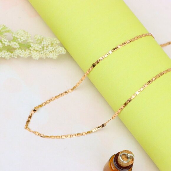 "Elegant Rose Gold Pearl Necklace with Double Halo CZ Circle Charm, XPNL1903 - Picture 3 of 12